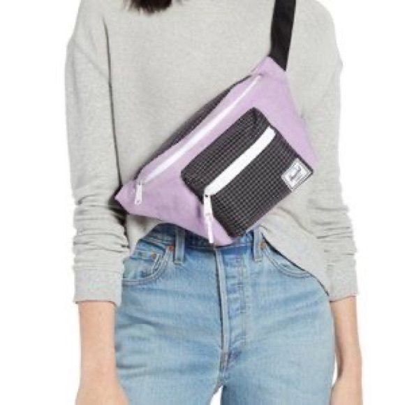 Herschel Supply Co. Seventeen Belt Bag in Purple/Black/White NWT - Picture 4 of 4